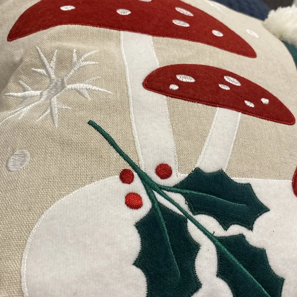 NWT St. Nicholas Square Holiday Gnome Throw Pillow